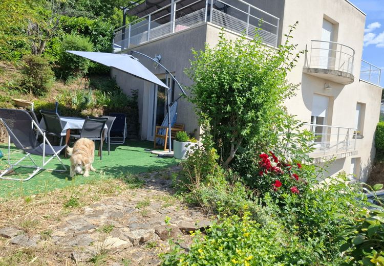 Pictures of gigi du 63's house