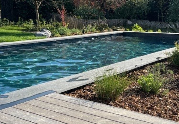 Pictures of BERNARD S.'s house