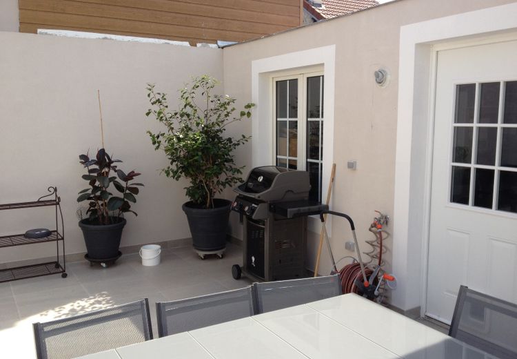 Pictures of Stéphane S.'s house