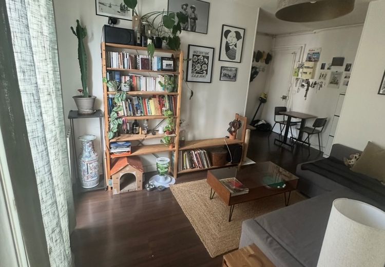 Pictures of Theo's house
