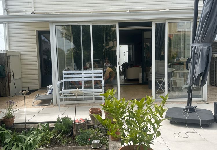 Pictures of Nicole's house