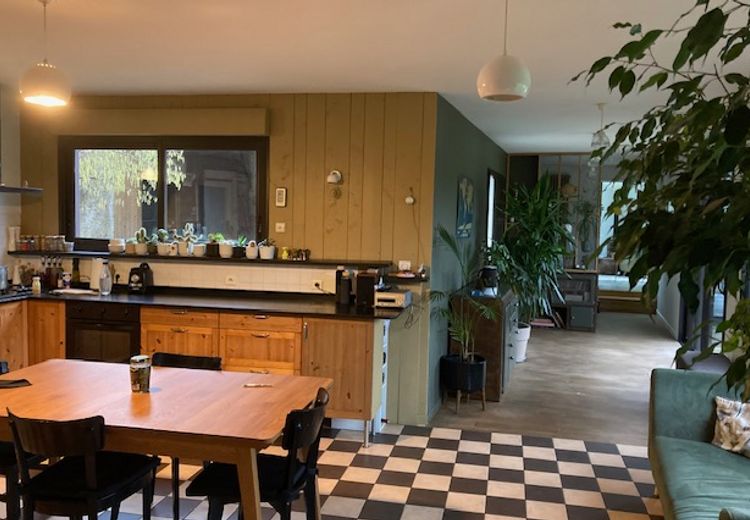 Pictures of veronique's house