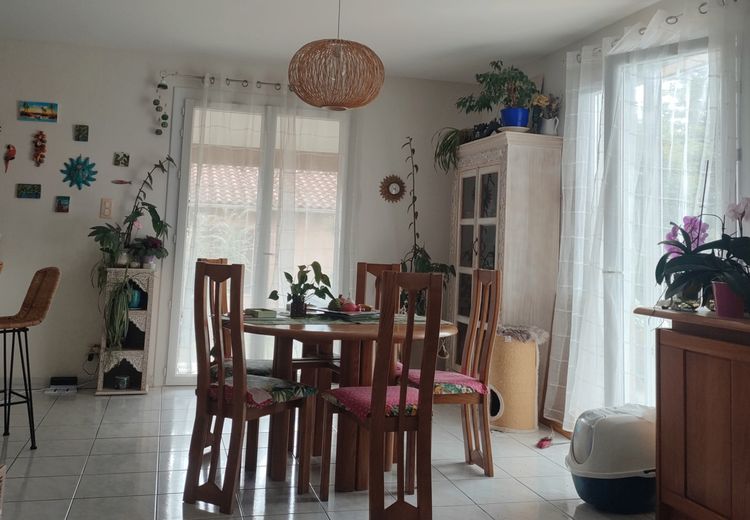 Pictures of Isabelle's house