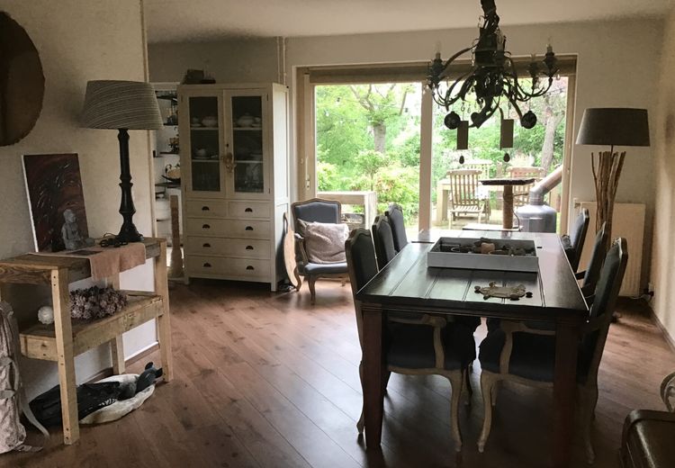 Pictures of Mark B.'s house
