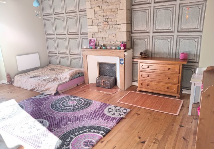 Pictures of Marion's house