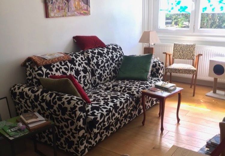 Pictures of Joëlle R.'s house