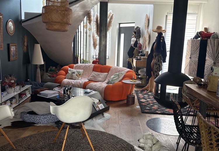 Pictures of Véronique's house