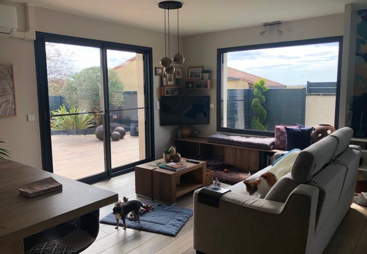 Pictures of Sylvie J.'s house