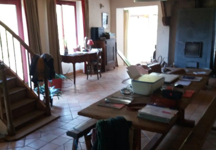 Pictures of Dominique G.'s house