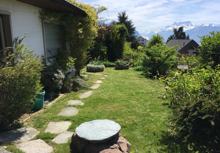 Pictures of Vanessa C.'s house
