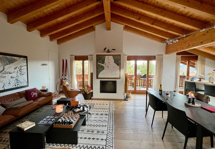 Pictures of Claire's house