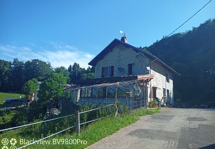 Pictures of Jean marie's house