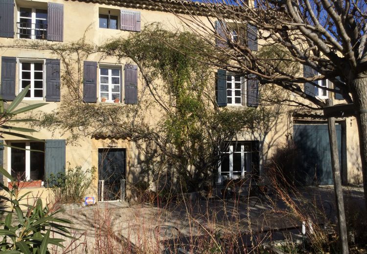 Pictures of Ursula D.'s house