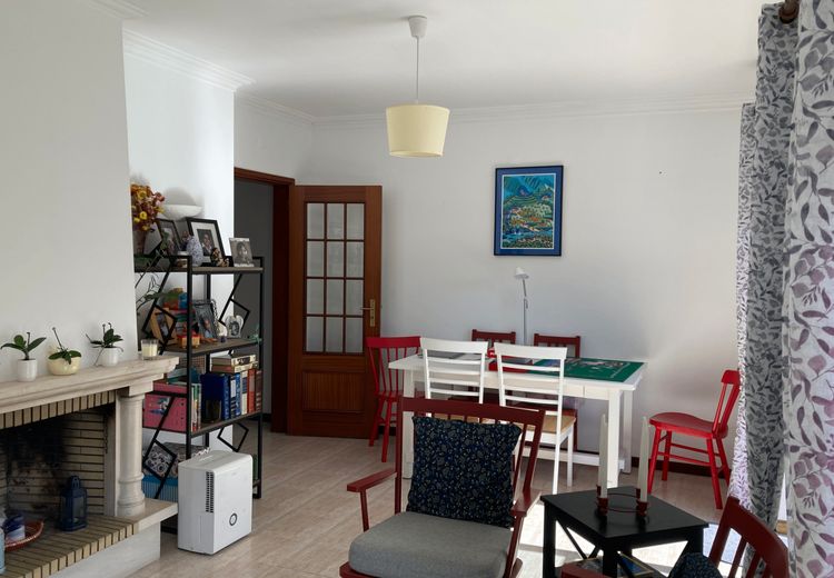Pictures of Linda C.'s house