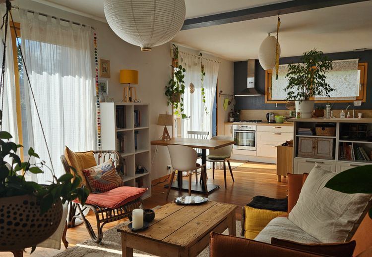 Pictures of Makami's house