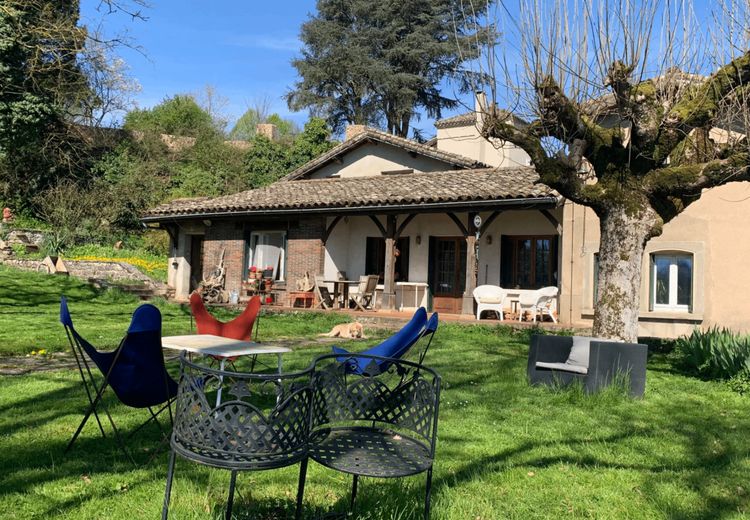 Pictures of Ariane J.'s house