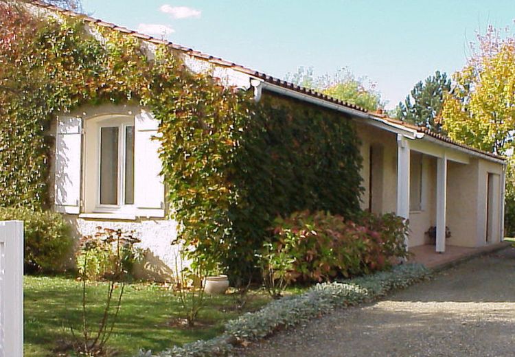 Pictures of Armelle G.'s house