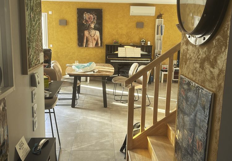 Pictures of Laurent R.'s house