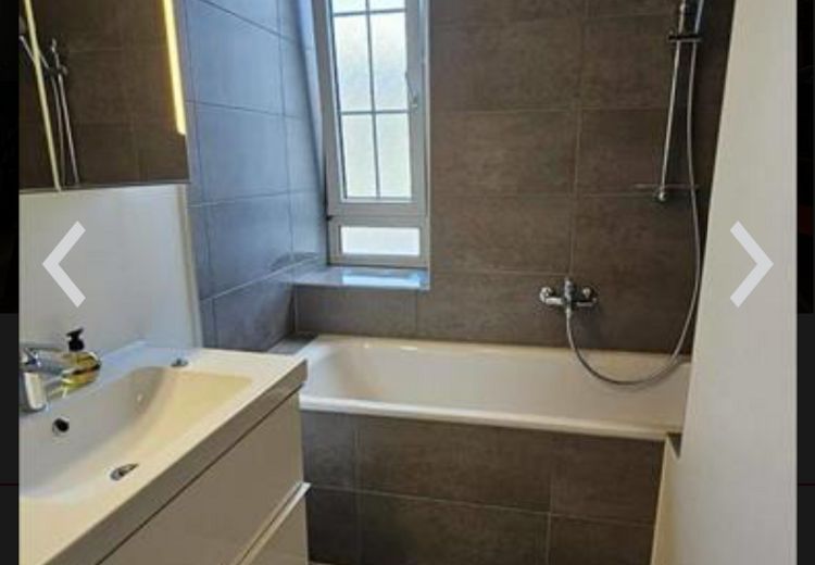 Pictures of Julie V.'s house