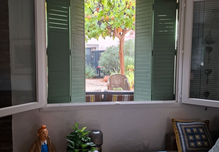 Pictures of Christine B.'s house