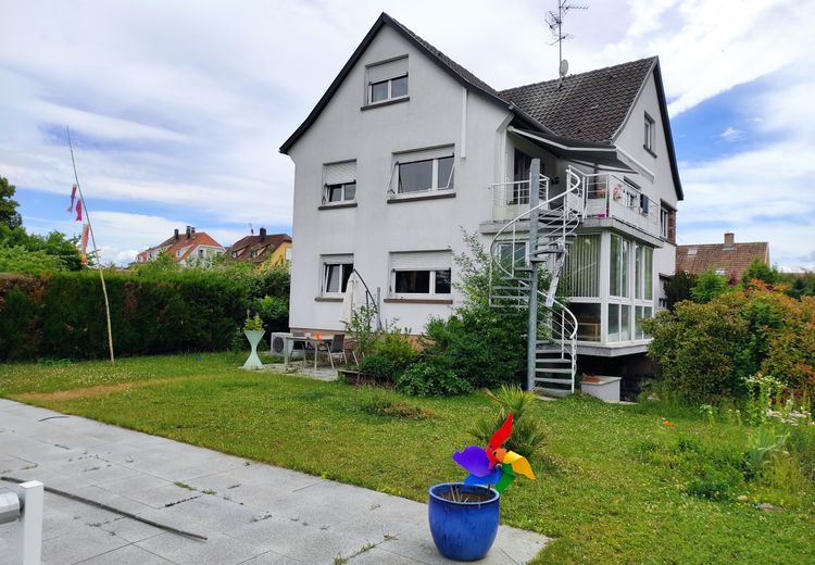 Pictures of KELLY 's house
