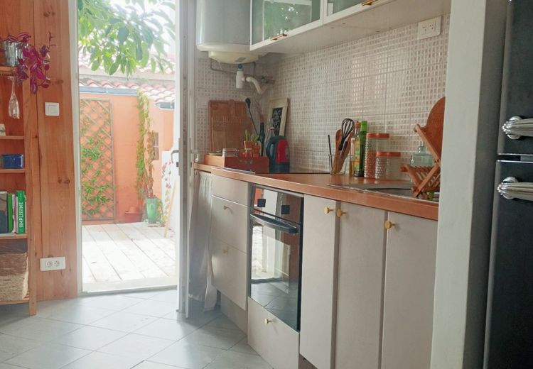 Pictures of Flora et Phiphi's house
