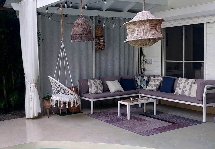 Pictures of Sylvie's house