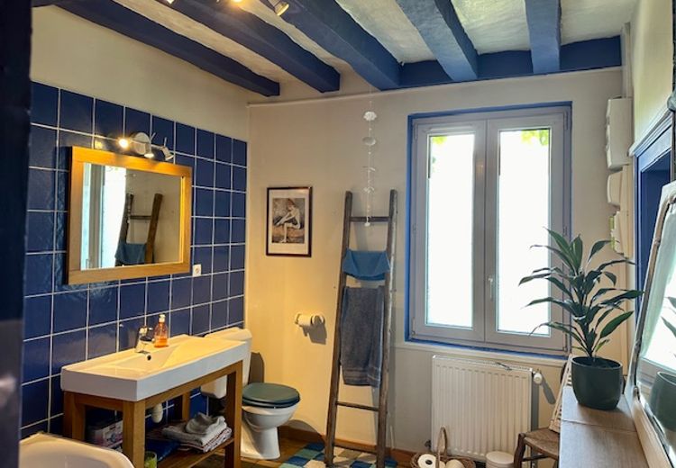 Pictures of Pierre-Olivier C.'s house