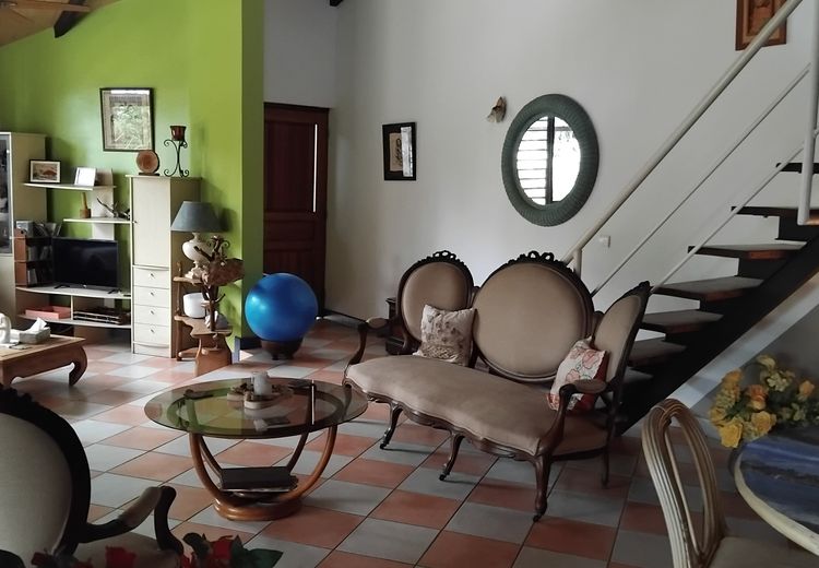 Des photos de la maison de Timeri J.