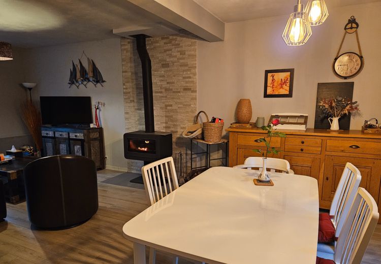 Pictures of Christèle N.'s house