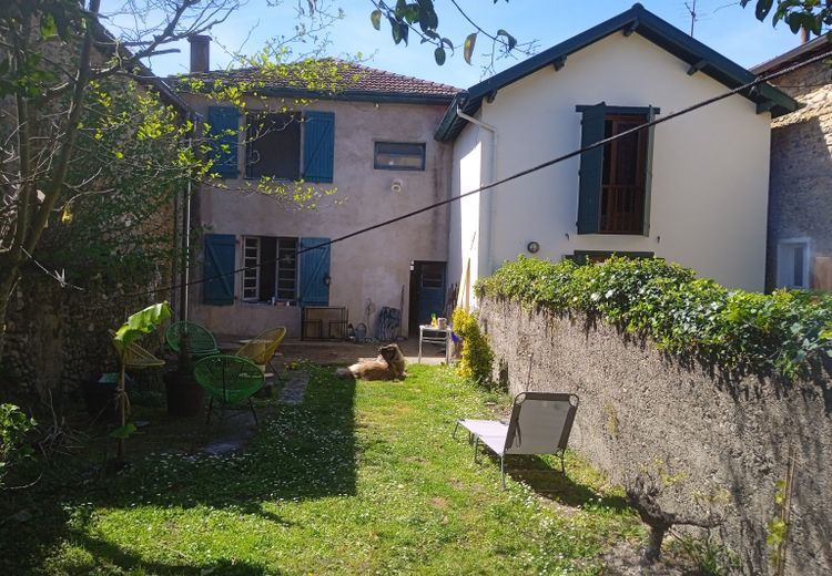 Pictures of ELLY's house