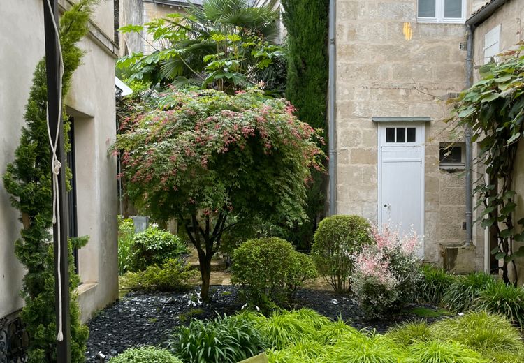 Pictures of Evelyne's house