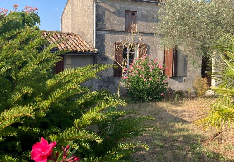 Pictures of Anika & Pierre's house