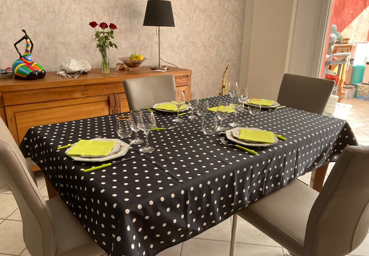 Pictures of Joëlle K.'s house
