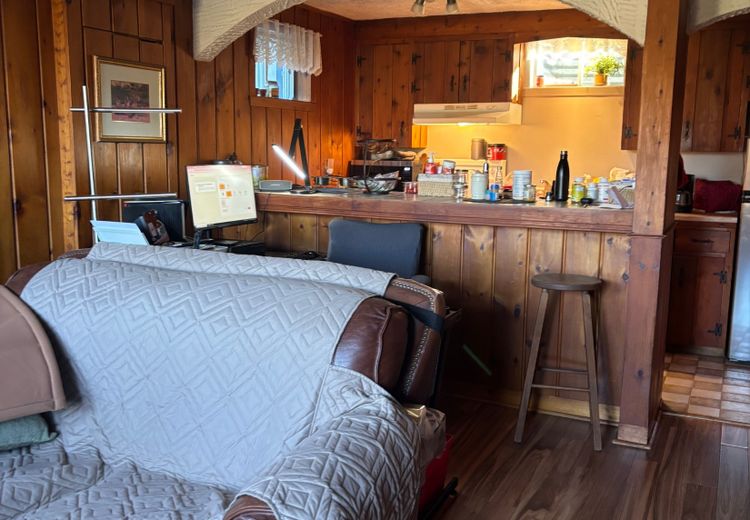 Pictures of Chantal's house