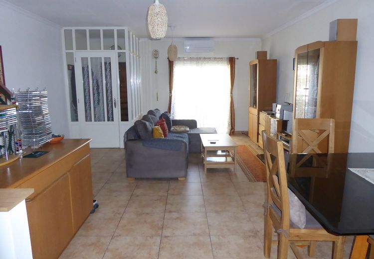 Pictures of Elizabeth's house