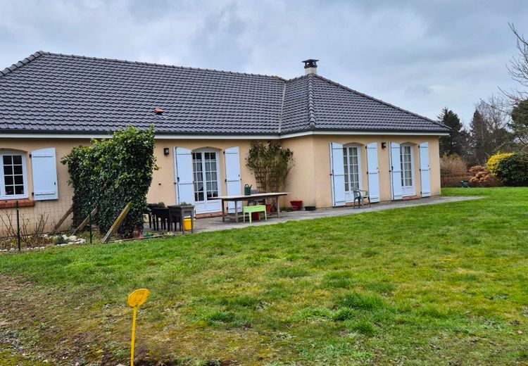Pictures of Fred's house